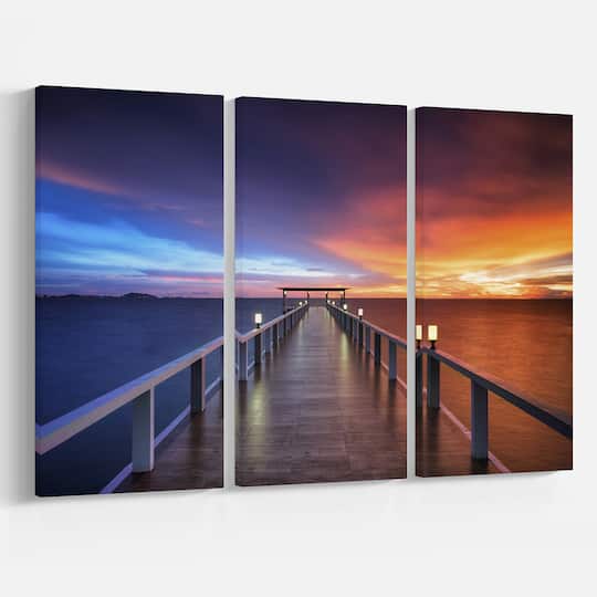 Designart - Picturesque Seashore with Long Pier
